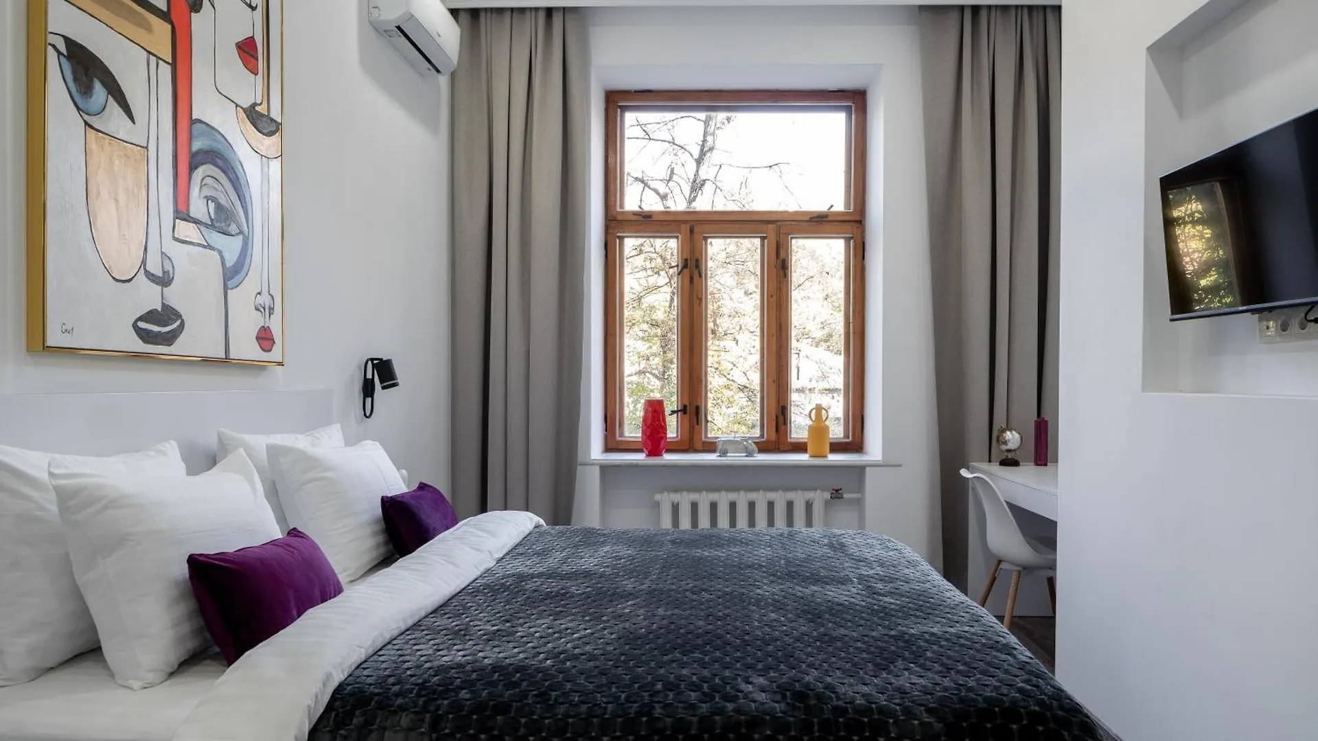Yaroslav Val Lux Apartments Kiev 0*,  Ukraina